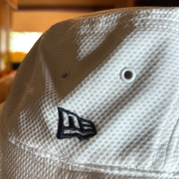 New Era White NFL Chicago Bears Team Bucket Hat OSFM - Picture 7 of 9